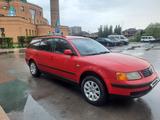 Volkswagen Passat 1998 года за 1 600 000 тг. в Павлодар – фото 2