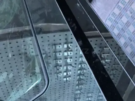 Боковой стекло на спринтер крафтер за 10 000 тг. в Шымкент – фото 6