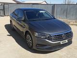 Volkswagen Jetta 2018 года за 5 000 000 тг. в Атырау – фото 2