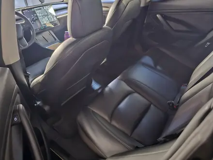 Tesla Model 3 2021 года за 11 000 000 тг. в Алматы – фото 4