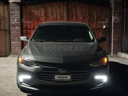 Chevrolet Malibu 2018 года за 6 000 000 тг. в Алматы – фото 10