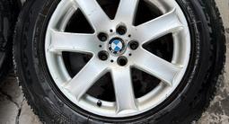 Комплект Диски с резиной на Bmw X5 в хорошем состоянии бмв R17 за 120 000 тг. в Алматы – фото 3
