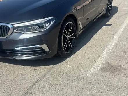 BMW 520 2019 года за 16 300 000 тг. в Алматы – фото 4