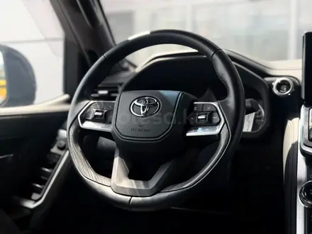 Toyota Land Cruiser Premium+ 2024 года за 62 000 000 тг. в Шымкент – фото 13