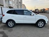 Hyundai Santa Fe 2010 года за 8 300 000 тг. в Актобе – фото 2