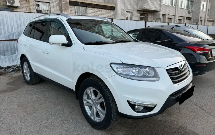 Hyundai Santa Fe 2010 года за 8 300 000 тг. в Актобе