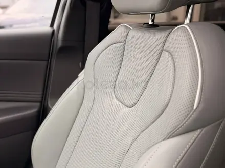Hyundai Elantra 2024 года за 11 400 000 тг. в Уральск – фото 16