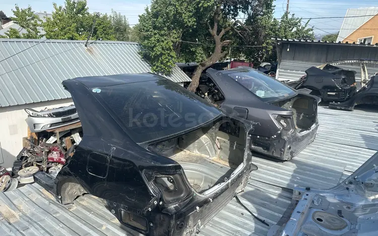 Задняя часть камри 50 за 987 546 тг. в Алматы