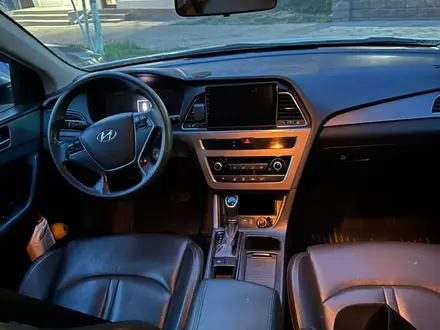 Hyundai Sonata 2015 года за 6 200 000 тг. в Астана – фото 5