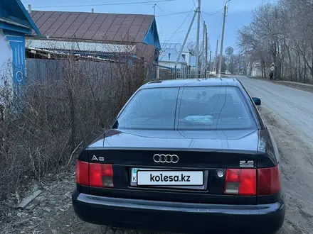 Audi A6 1996 года за 2 500 000 тг. в Уральск – фото 4