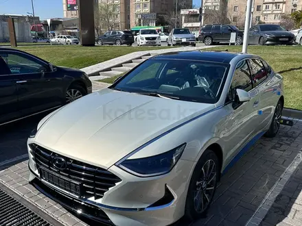 Hyundai Sonata 2023 года за 8 200 000 тг. в Алматы – фото 3