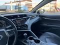 Toyota Camry 2018 годаүшін14 000 000 тг. в Петропавловск – фото 7