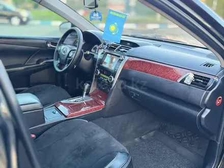 Toyota Camry 2013 года за 9 500 000 тг. в Астана – фото 23
