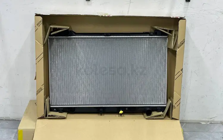 Радиатор охлаждения двигателя Lexus GS 2011-2020 NEW ORIGINAL за 10 000 тг. в Алматы