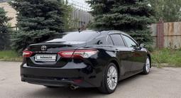 Toyota Camry 2020 года за 13 000 000 тг. в Алматы – фото 5