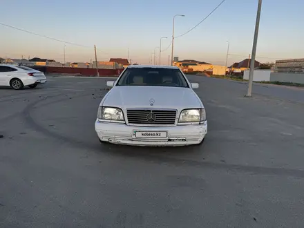 Mercedes-Benz S 320 1998 года за 3 000 000 тг. в Атырау