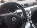 Volkswagen Passat 2006 года за 4 500 000 тг. в Уральск – фото 5