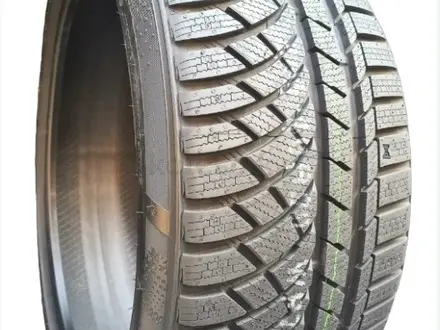 KUMHO 235/40 R19 96V WP72 XL (KR) 2024 год КОРЕЯ за 64 000 тг. в Алматы