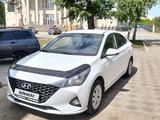 Hyundai Accent 2021 года за 5 500 000 тг. в Щучинск – фото 2