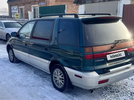 Mitsubishi Space Wagon 1996 года за 2 000 000 тг. в Усть-Каменогорск – фото 3