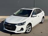 Chevrolet Onix 2025 года за 5 890 000 тг. в Астана – фото 2