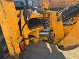 JCB  4CX 2013 года за 25 000 000 тг. в Астана – фото 2