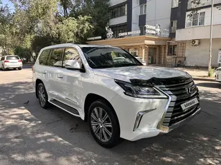Lexus LX 570
