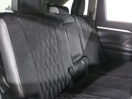 Toyota Highlander 2018 года за 19 590 000 тг. в Шымкент – фото 16
