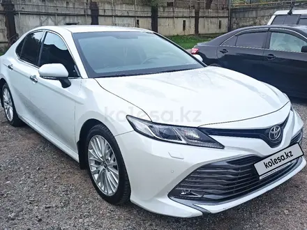 Toyota Camry 2018 года за 14 300 000 тг. в Астана – фото 13