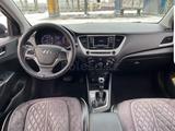 Hyundai Solaris 2017 года за 6 500 000 тг. в Актау – фото 4