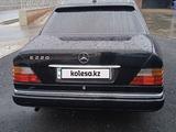 Mercedes-Benz E 220 1992 годаүшін2 000 000 тг. в Шымкент – фото 3