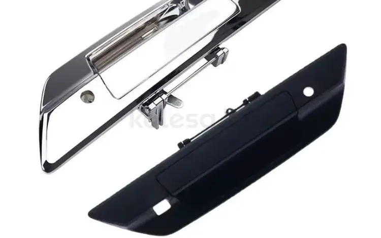 Ручка багажника на Toyota Hilux 15- за 20 000 тг. в Астана