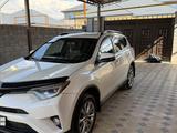 Toyota RAV4 2017 года за 11 500 000 тг. в Алматы – фото 3