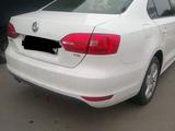 Volkswagen Jetta 2014 года за 5 500 000 тг. в Костанай – фото 2