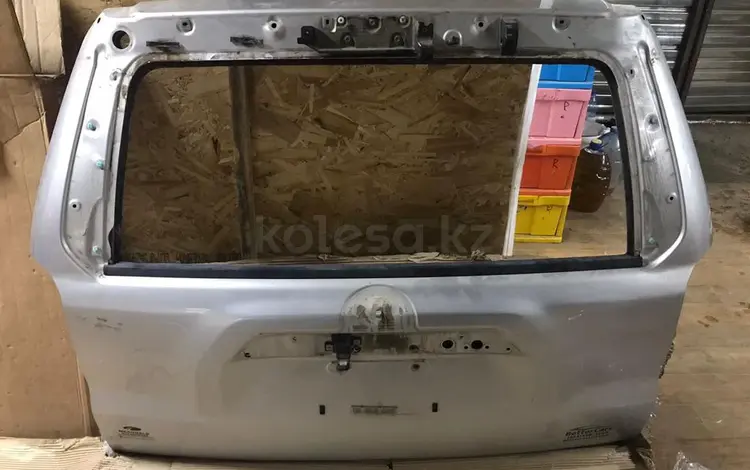 Крышка багажника на Toyota 4 RUNNER 2014-2021 ORIGINAL за 320 000 тг. в Алматы