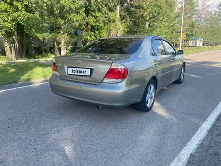 Toyota Camry 2005 года за 5 300 000 тг. в Талдыкорган – фото 2