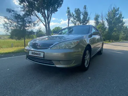 Toyota Camry 2005 года за 5 300 000 тг. в Талдыкорган – фото 19