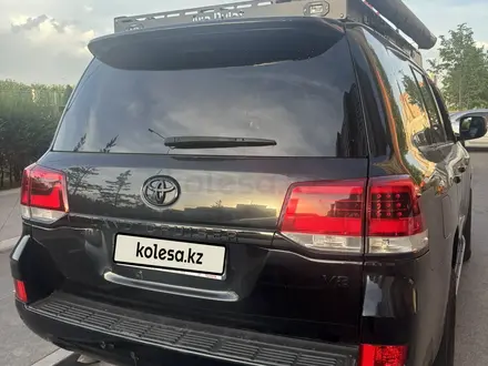 Toyota Land Cruiser 2015 года за 27 000 000 тг. в Астана – фото 4