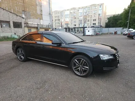 Audi A8 2013 года за 12 000 000 тг. в Уральск – фото 4