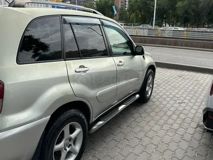 Toyota RAV4 2001 года за 4 000 000 тг. в Алматы – фото 2