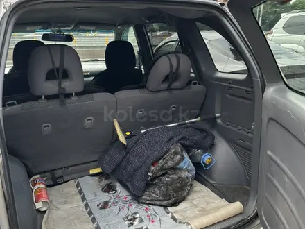 Toyota RAV4 2001 года за 4 000 000 тг. в Алматы – фото 7