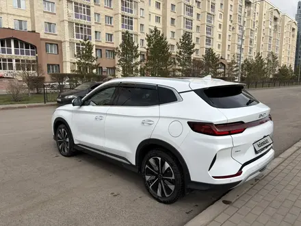 BYD Song Plus 2025 года за 15 200 000 тг. в Астана – фото 38