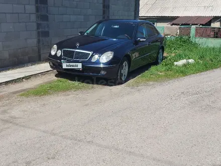 Mercedes-Benz E 240 2004 года за 5 700 000 тг. в Есик – фото 4