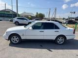 Mercedes-Benz C 200 1995 года за 1 800 000 тг. в Шымкент – фото 2