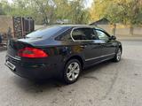 Skoda Superb 2013 года за 6 150 000 тг. в Алматы – фото 5