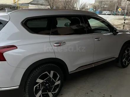 Hyundai Santa Fe 2023 года за 21 200 000 тг. в Кызылорда – фото 2