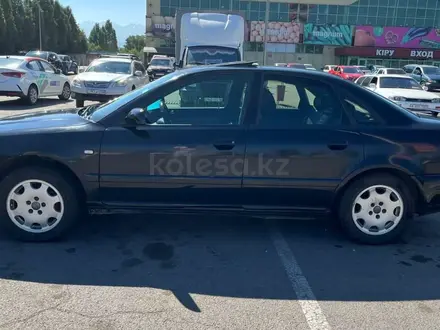 Audi A4 1999 года за 1 799 999 тг. в Тараз