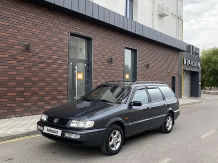 Volkswagen Passat 1995 года за 2 800 000 тг. в Кызылорда – фото 11