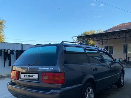 Volkswagen Passat 1995 года за 2 800 000 тг. в Кызылорда – фото 18