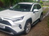 Toyota RAV4 2021 года за 16 500 000 тг. в Талдыкорган